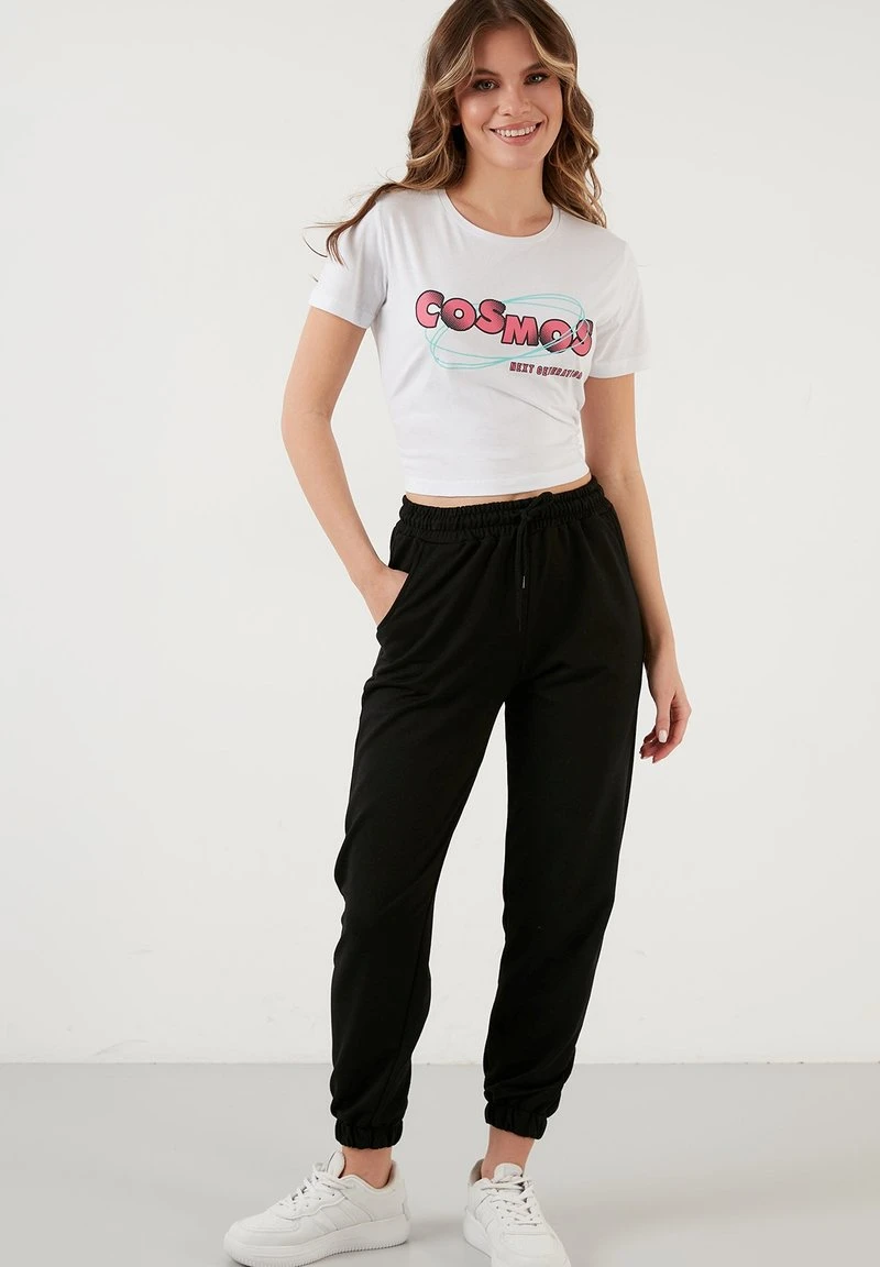 Pantalones deportivos - black LELA Pantalones Deportivos - Black , Mujer -LELA Ventas 2024 0864a8ff41774cdb8904f752ce5c1cf8