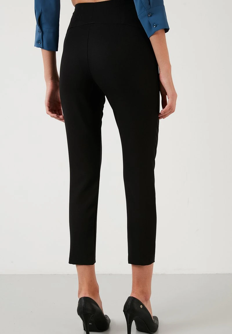 LELA Pantalones - Black , Mujer 2 LELA Pantalones - Black , Mujer - Imagen 2