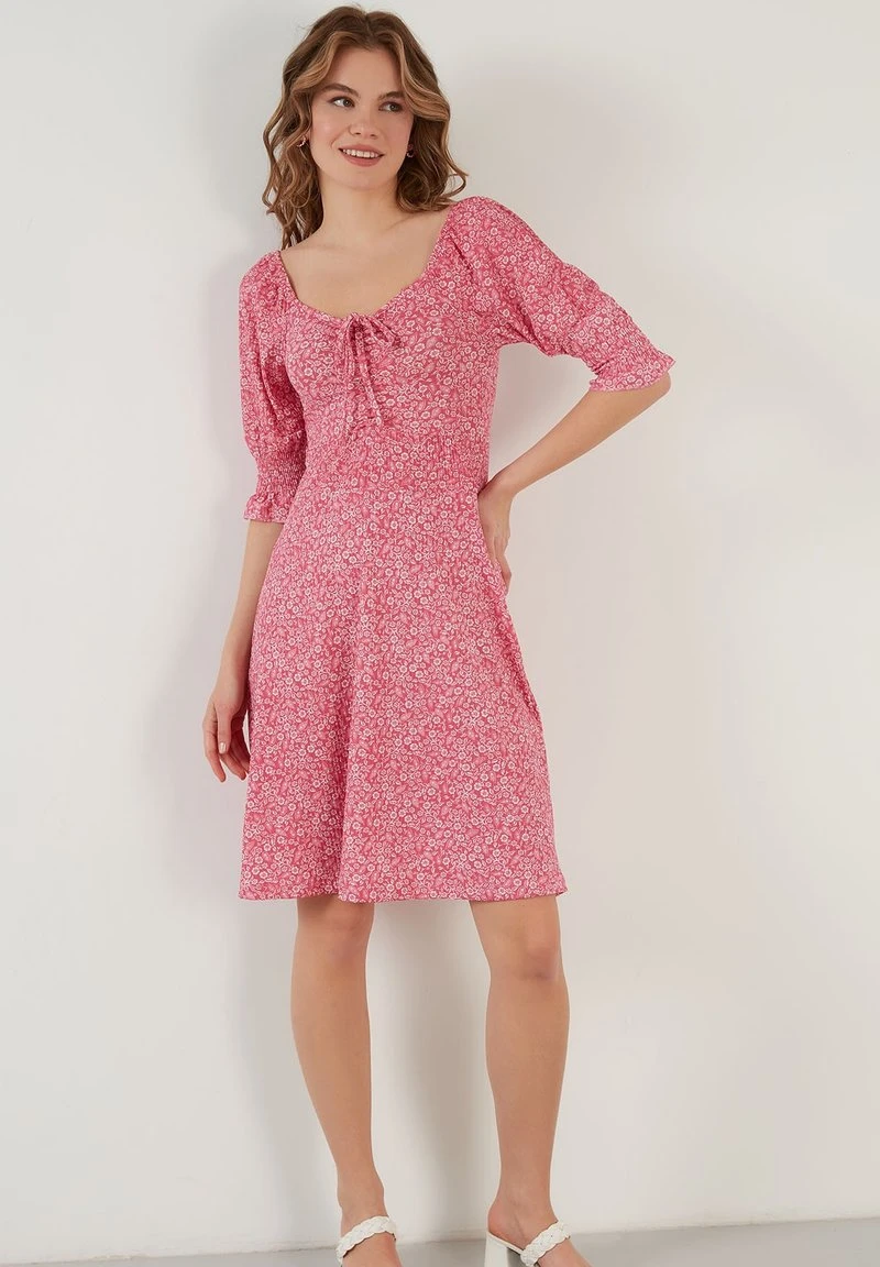 LELA Vestido Informal - Fuchsia , Mujer 6 LELA Vestido Informal - Fuchsia , Mujer - Imagen 6