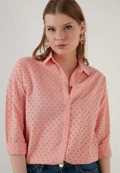 LELA REGULAR FIT - Camisa - Pink, Mujer -LELA Ventas 2024 12d466f1c4ce4a9f9db08b5f5e5eb458