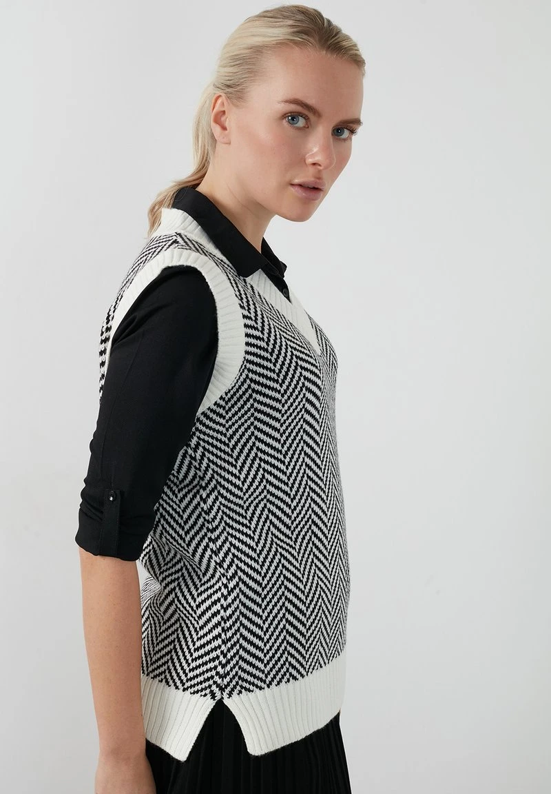 OVERSIZED - Jersey de punto - white LELA OVERSIZED - Jersey De Punto - White , Mujer -LELA Ventas 2024 18455d407ca64e1dbd3090de87d5f7ca