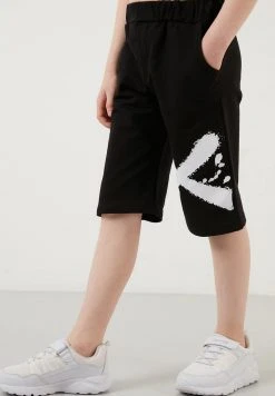 LELA REGULAR FIT T-SHIRT AND SHORTS - Shorts - White, Niños 11 LELA REGULAR FIT T-SHIRT AND SHORTS - Shorts - White, Niños -LELA Ventas 2024 1bd9bfc888c34ffd9f7502a2b359b169