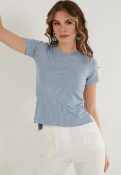 LELA Camiseta Estampada - Baby Blue , Mujer -LELA Ventas 2024 2164f65fbc224b2a83409d42a5e4bd96