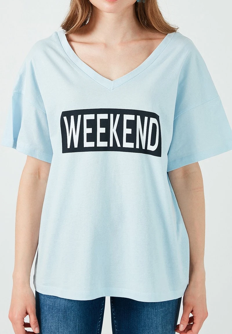 Camiseta estampada - light blue LELA Camiseta Estampada - Light Blue, Mujer -LELA Ventas 2024 2170b7ffa9f34fccaf12437571c5e511