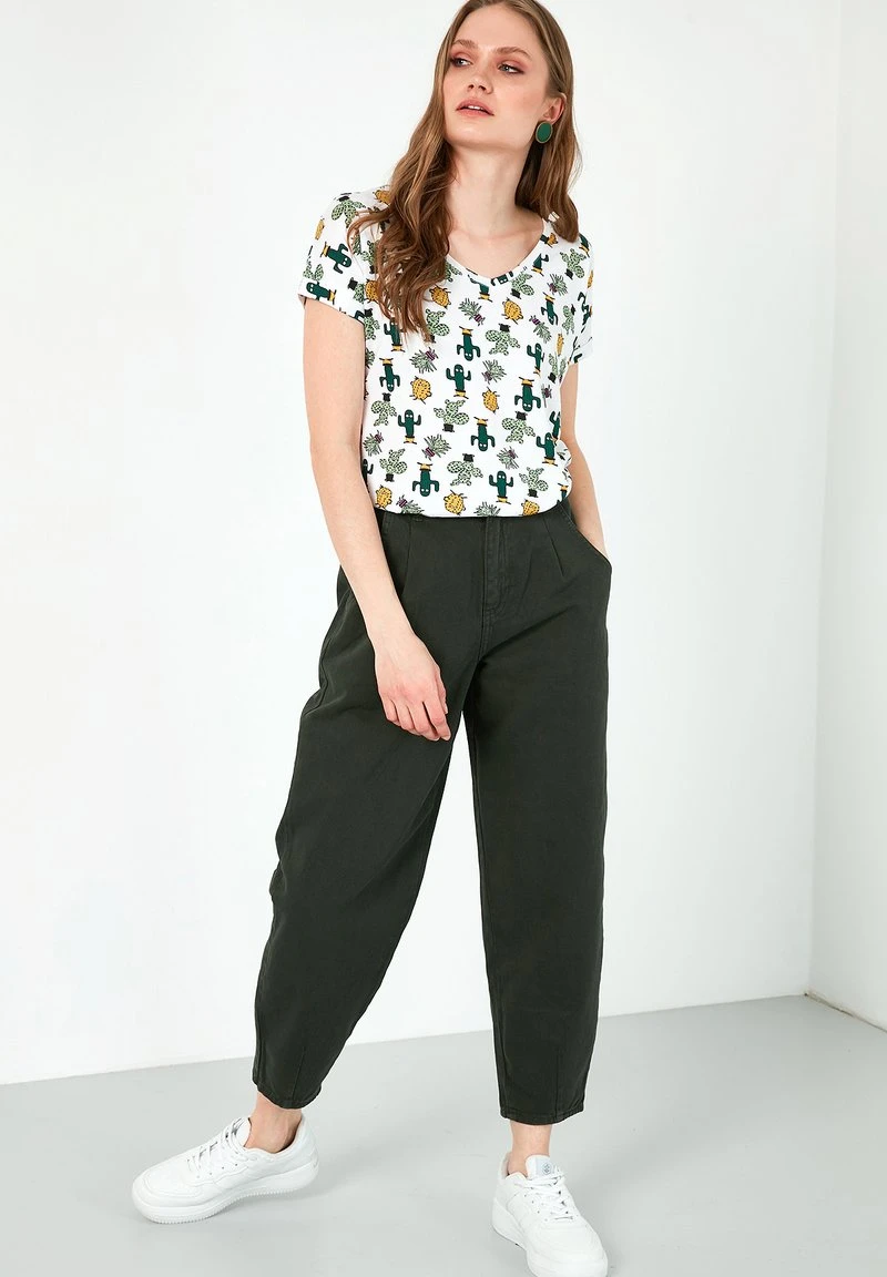 Camiseta estampada - green LELA Camiseta Estampada - Green , Mujer -LELA Ventas 2024 2470c22c70df450a9115541e1c1257b8