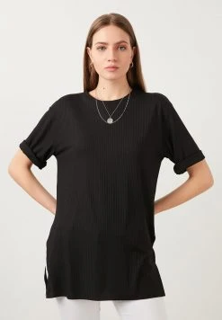 LELA OVERSIZE CREW NECK SLIT DETAILED - Blusa - Black , Mujer -LELA Ventas 2024 28f13eb2cbfe4672bf476ef85df67280