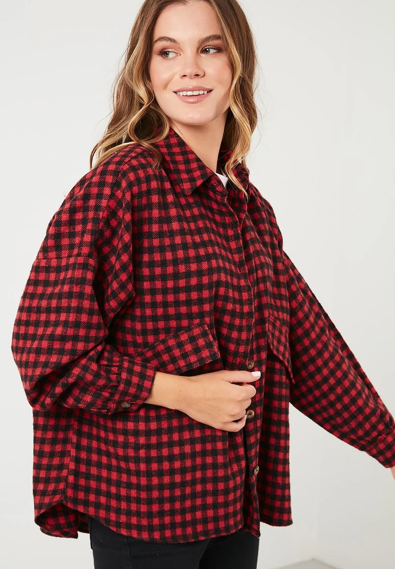 LELA Camisa - Red , Mujer 3 LELA Camisa - Red , Mujer - Imagen 3