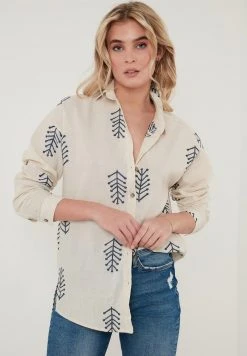 LELA Camisa - Stone , Mujer 2 LELA Camisa - Stone , Mujer -LELA Ventas 2024 2c1d06d88c664d5dbd072514a1c3abe4