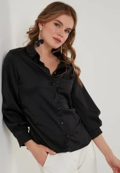 LELA Camisa - Black , Mujer -LELA Ventas 2024 2c7725b3507746aaa321f0bc0ec42c04
