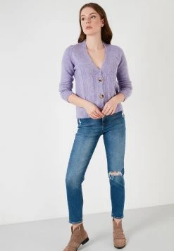 LELA Chaqueta De Punto - Lilac, Mujer 7 LELA Chaqueta De Punto - Lilac, Mujer -LELA Ventas 2024 31ba963ed76341dc81f28eb04cca570b