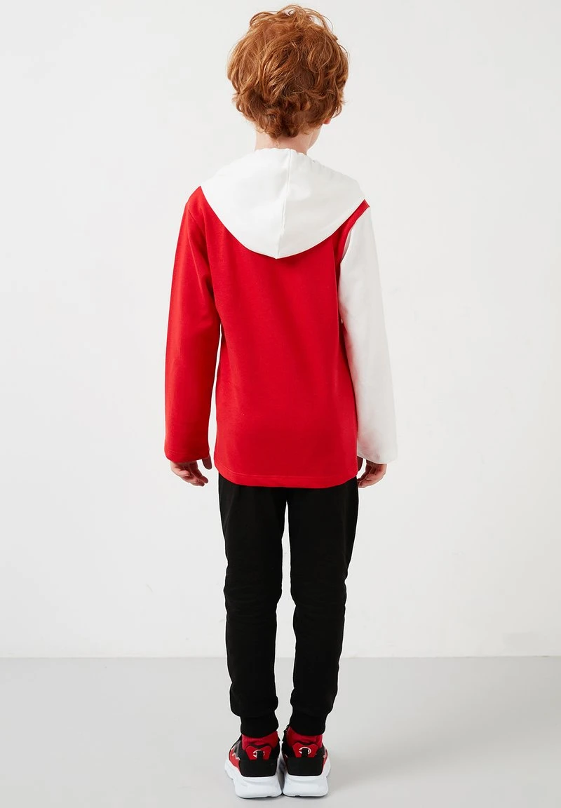 Chándal - red LELA Chándal - Red , Niños -LELA Ventas 2024 33b3dce2f28745e9a0746cacbeaffacc