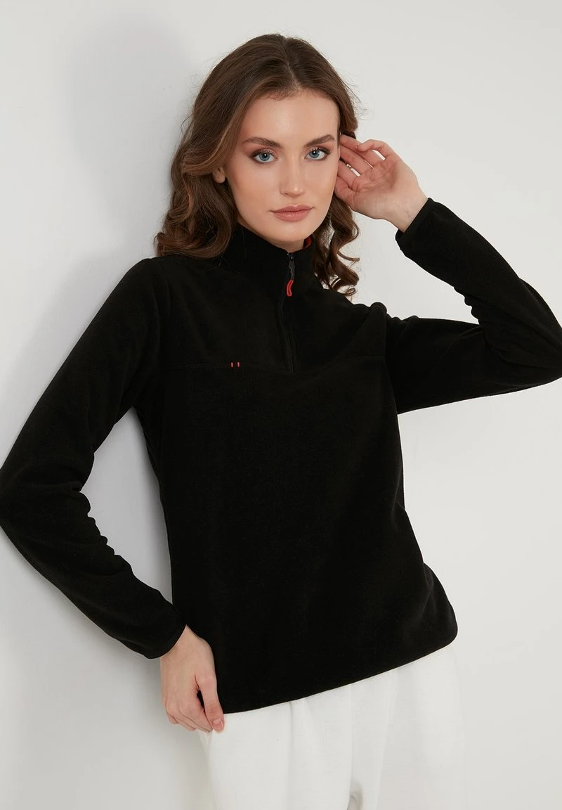 Forro polar - black LELA Forro Polar - Black, Mujer -LELA Ventas 2024 3442523cb9fe47efb3945d66a1eed95e