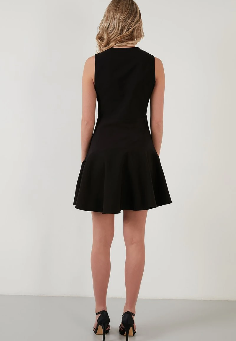 Vestido informal - black LELA Vestido Informal - Black , Mujer -LELA Ventas 2024 3dceb40533ab4ba8bc2339b2baaea97a