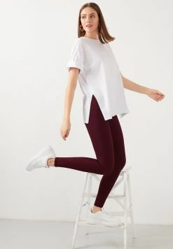 LELA Camiseta Básica - White , Mujer -LELA Ventas 2024 41df5506a29d48bc8759599972db410a