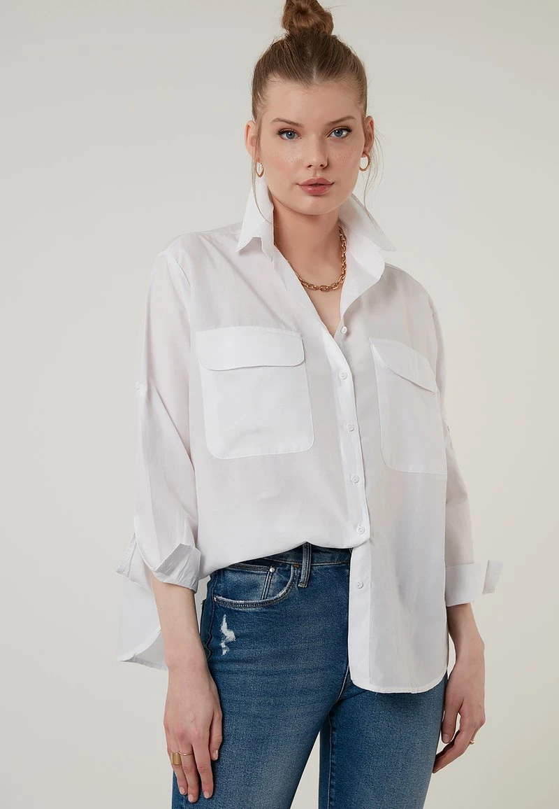 REGULAR FIT - Camisa - white LELA REGULAR FIT - Camisa - White , Mujer -LELA Ventas 2024 432b00e4f7534656941f18ed1bff2867