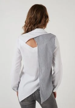 LELA REGULAR FIT - Camisa - White, Mujer -LELA Ventas 2024 4522b3c49ea44551825d763fc6d5e652
