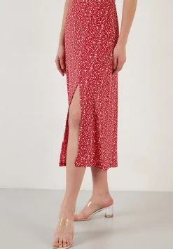 LELA - Falda Acampanada - Red , Mujer -LELA Ventas 2024 4969c0f6aa0e4c02a56c5410d0b85448