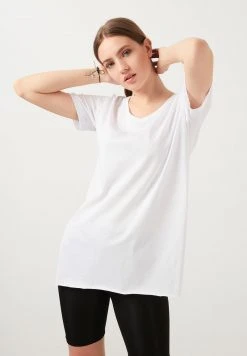 LELA Camiseta Estampada - White, Mujer