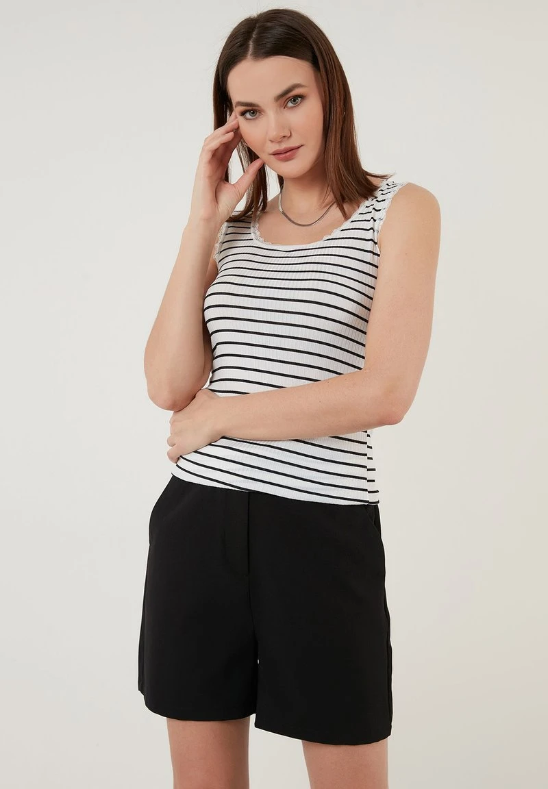 LELA Top - Ecru , Mujer 1 LELA Top - Ecru , Mujer