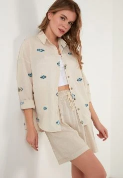 LELA REGULAR FIT - Camisa - Stone Colored, Mujer 5 LELA REGULAR FIT - Camisa - Stone Colored, Mujer -LELA Ventas 2024 4fa9fcc189d64e3ab600c611bbb7f8ef