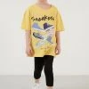 LELA REGULAR FIT T-SHIRT AND LEGGINGS - Leggings - Yellow , Niños