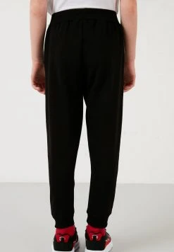 LELA Chándal - Grey Melange Black , Niños 2 LELA Chándal - Grey Melange Black , Niños -LELA Ventas 2024 517f9eac475d4b0abfa840ce95deebc6