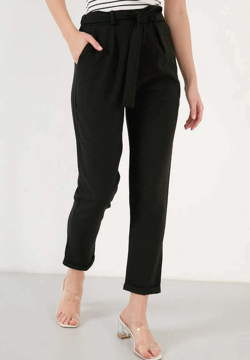 LELA Pantalones - Black , Mujer 5 LELA Pantalones - Black , Mujer - Imagen 5