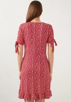 LELA FLORAL RUFFLE DETAIL - Vestido Informal - Red , Mujer -LELA Ventas 2024 5b111d5a5d7040b5b69e0490a6b97938