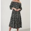 LELA FLOWERED CARMEN THREE QUARTER SLEEV - Vestido Informal - Black Lepoard , Mujer