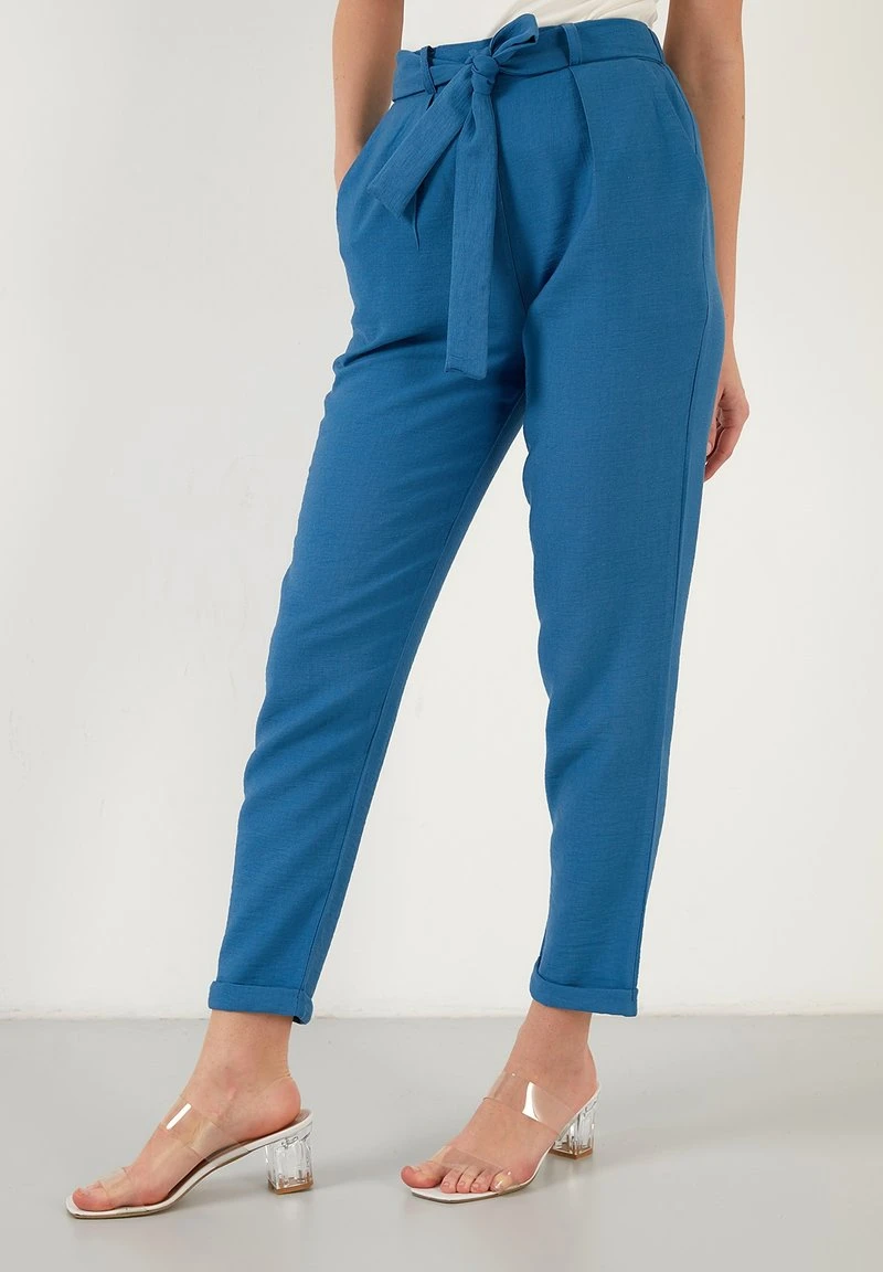 Pantalones - indigo LELA Pantalones - Indigo , Mujer -LELA Ventas 2024 5cc7a5241b774f0ea9775b146b575468