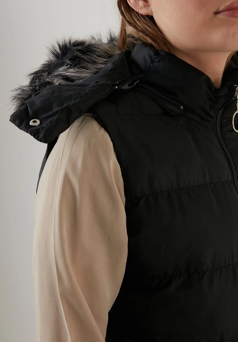 Chaleco - black LELA Chaleco - Black, Mujer -LELA Ventas 2024 5dd47cfe05f74f5d85a1d1bd2267a5e3