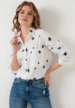 LELA REGULAR FIT - Camisa - White , Mujer 8 LELA REGULAR FIT - Camisa - White , Mujer -LELA Ventas 2024 5ff9cc6e6846404488a2ae186d28bcd9