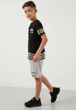 LELA SET - Shorts - Black , Niños 11 LELA SET - Shorts - Black , Niños -LELA Ventas 2024 61be1d91e1bc4ffa9485462e97c20e8b