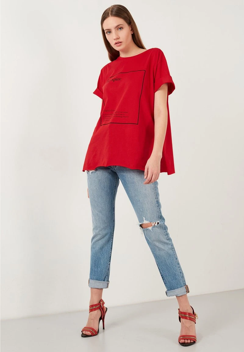 OVERSIZED - Camiseta estampada - red LELA OVERSIZED - Camiseta Estampada - Red, Mujer -LELA Ventas 2024 643fb5b7909247588e85a1bfd403319d
