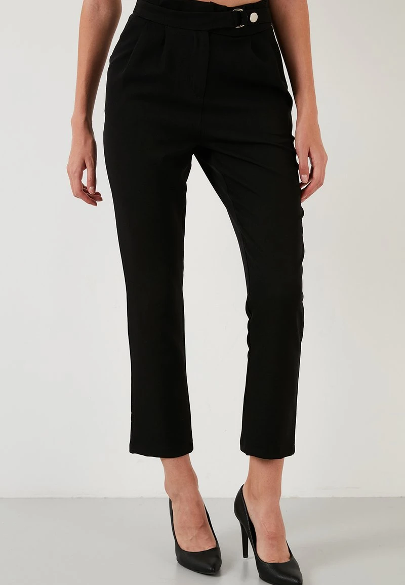 LELA Pantalones - Black, Mujer 1 LELA Pantalones - Black, Mujer