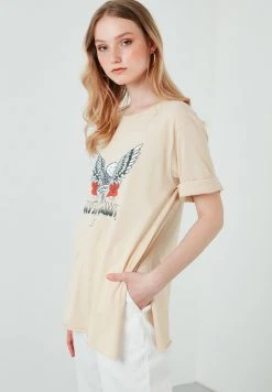 LELA Camiseta Estampada - Stone Colored , Mujer -LELA Ventas 2024 68c0626159cc4439a703ac150d5b4f61