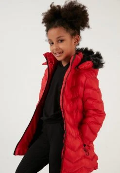 LELA - Abrigo De Invierno - Red , Niños 10 LELA - Abrigo De Invierno - Red , Niños -LELA Ventas 2024 6d11475a3fe143c7a17bd9c5225f31de