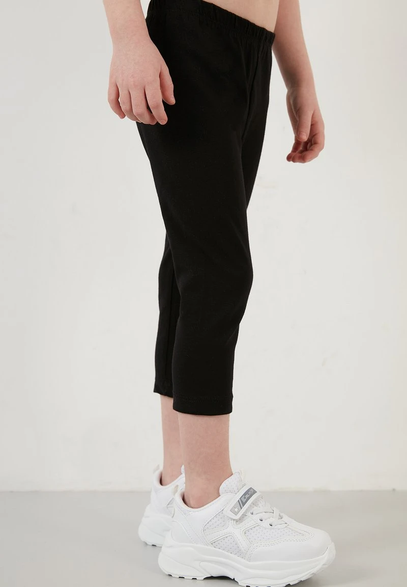 REGULAR FIT T-SHIRT AND LEGGINGS - Leggings - white LELA REGULAR FIT T-SHIRT AND LEGGINGS - Leggings - White, Niños -LELA Ventas 2024 7446a9fc62c845ff8c4a54002d2a4898