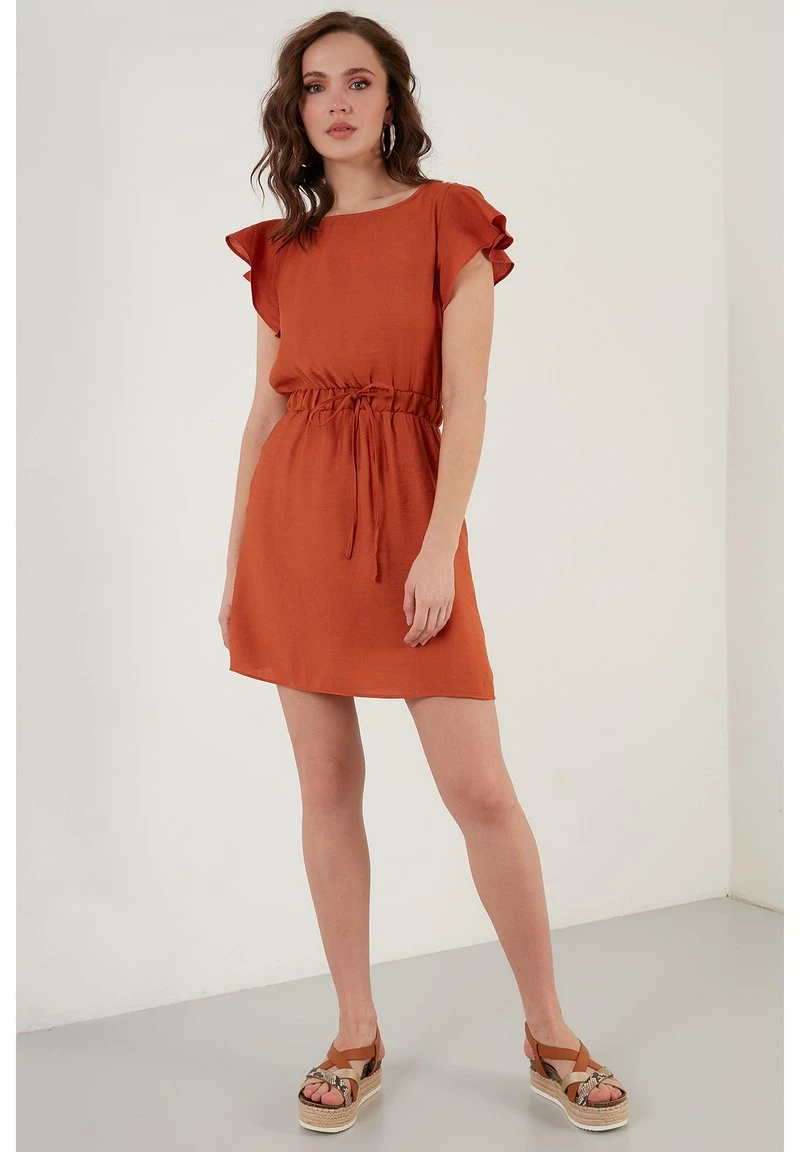 Vestido informal - brick red LELA Vestido Informal - Brick Red , Mujer -LELA Ventas 2024 767e8038f77240aeb2fbc10f5261a25e