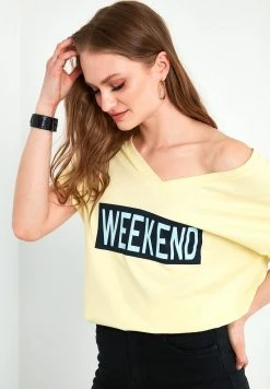 LELA Camiseta Estampada - Yellow, Mujer -LELA Ventas 2024 7869105cdcf742d095a965bb051148a7