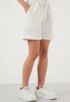 LELA CROP - Shorts - Ecru , Mujer 6 LELA CROP - Shorts - Ecru , Mujer -LELA Ventas 2024 79e6d92ab58a49cf9c82ff00035fcf7e