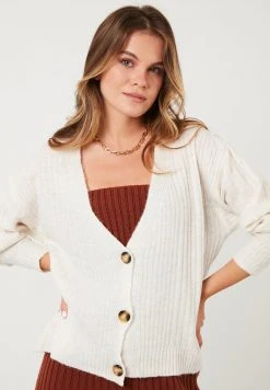 LELA Chaqueta De Punto - Ecru, Mujer 2 LELA Chaqueta De Punto - Ecru, Mujer -LELA Ventas 2024 7c2825d8f5824b4c8b0a79d6d231fa1c