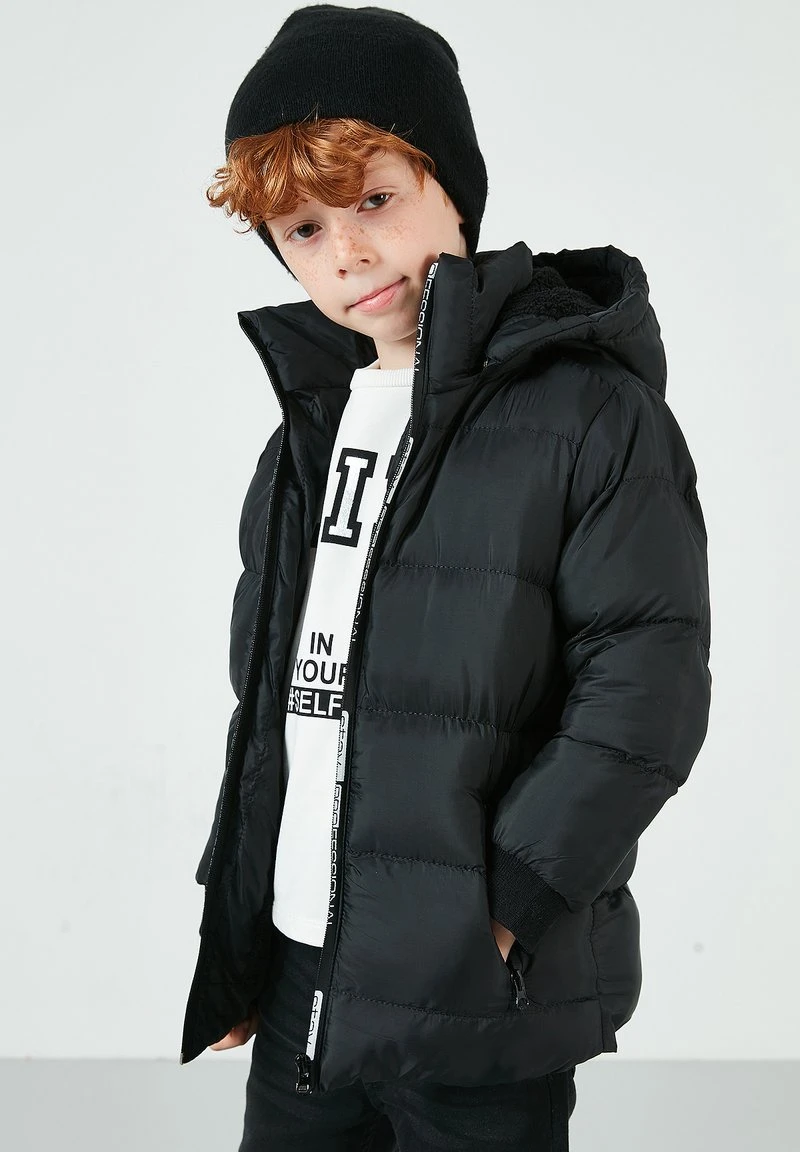 Chaqueta de invierno - black LELA Chaqueta De Invierno - Black, Niños -LELA Ventas 2024 7d1cf3f468924623ac7c8b8cf38b950d