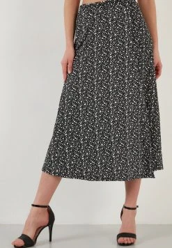 LELA - Falda Acampanada - Black , Mujer