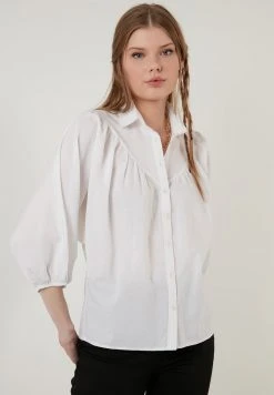 LELA Camisa - Ecru , Mujer -LELA Ventas 2024 7f69015e6bf0431c9eedf10628a6a8a2