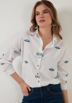 LELA REGULAR FIT - Camisa - White , Mujer -LELA Ventas 2024 80bd4ffe2daa4beda338831a4588f9f8