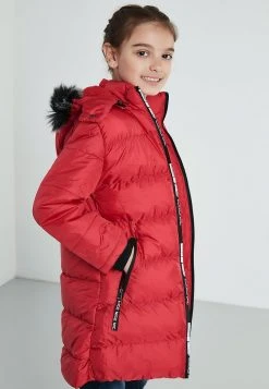 LELA Abrigo Corto - Red , Niños 7 LELA Abrigo Corto - Red , Niños -LELA Ventas 2024 84729386a14c4d848ff925b94249cb17