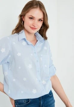 LELA REGULAR FIT - Camisa - Blue, Mujer -LELA Ventas 2024 84c87e361b5d49789c26ede081fe55fe