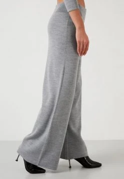 LELA Jersey De Punto - Grey , Mujer 7 LELA Jersey De Punto - Grey , Mujer -LELA Ventas 2024 8506e6c0dc704785ad873fb82a506e68