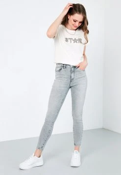 LELA Camiseta Estampada - Ecru , Mujer -LELA Ventas 2024 872ee1aae3004168a5efc5c79a8e4979